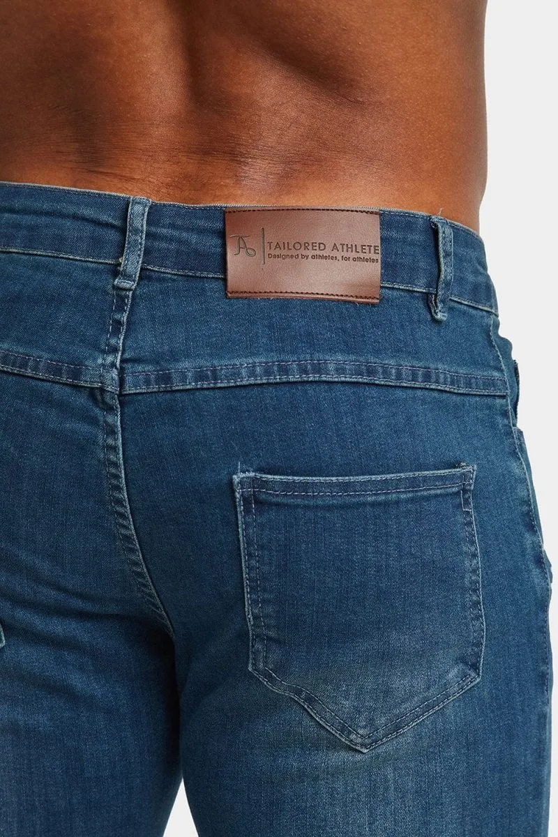 Athletic Fit Jeans in Mid Blue
