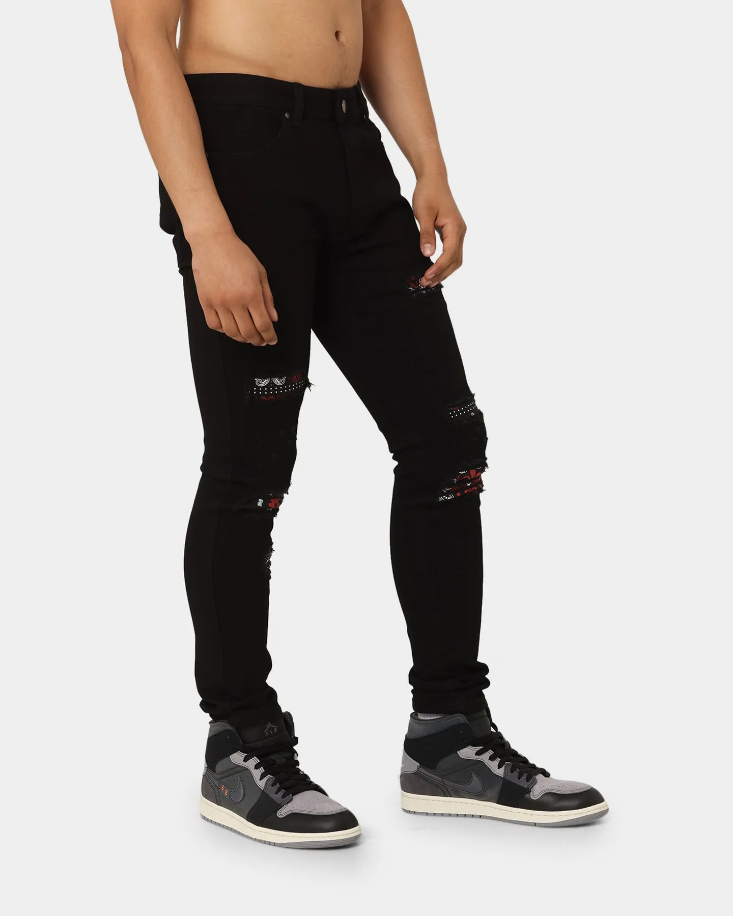 Carré BU Rugueux Distressed Jeans Black/Red