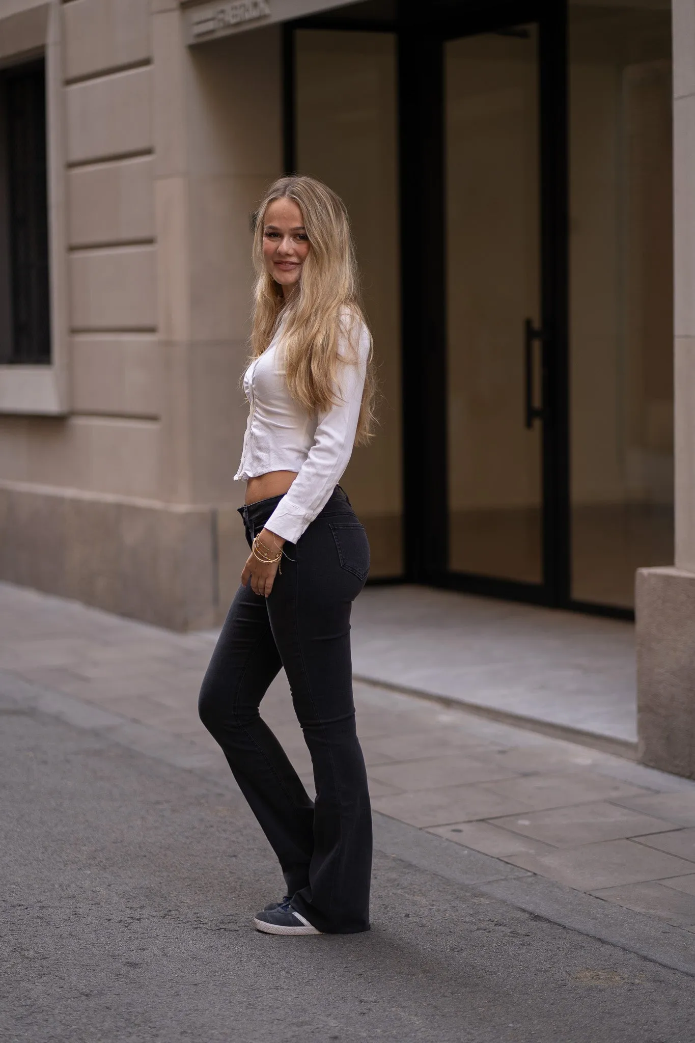 FLARE MID RISE - GREY