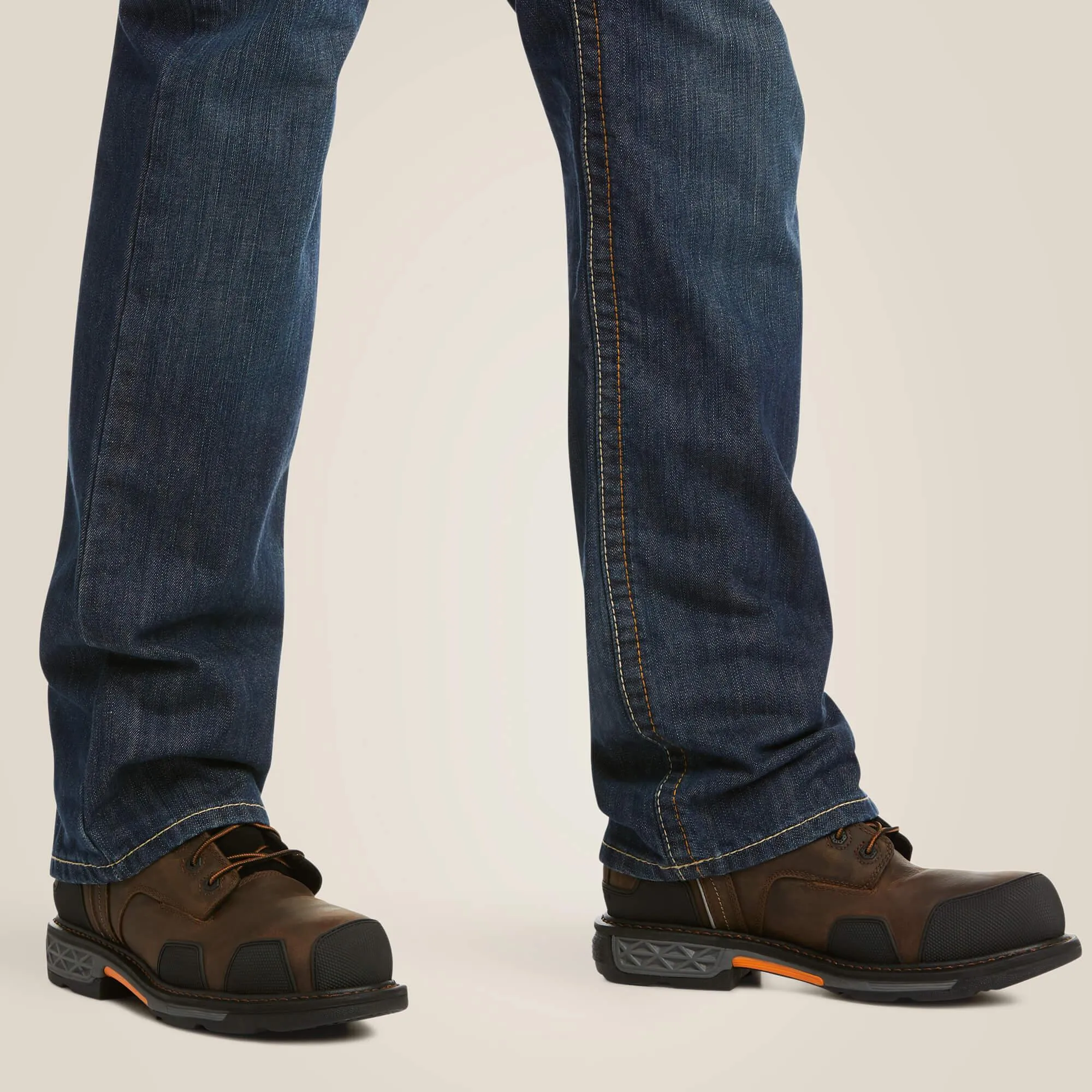FR M4 Relaxed Basic Boot Cut Jean - Shale