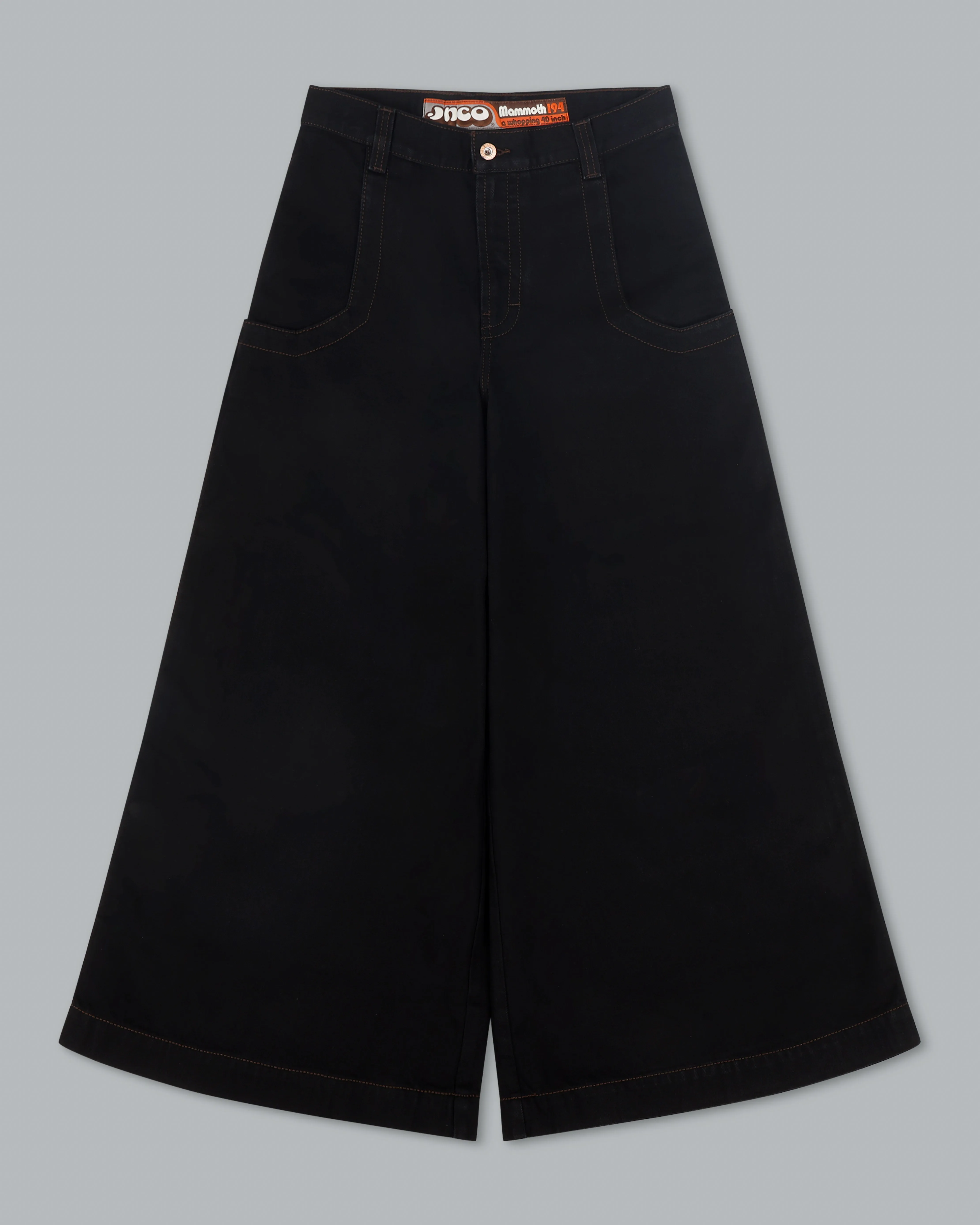 Mammoth. 40". Jet Black.