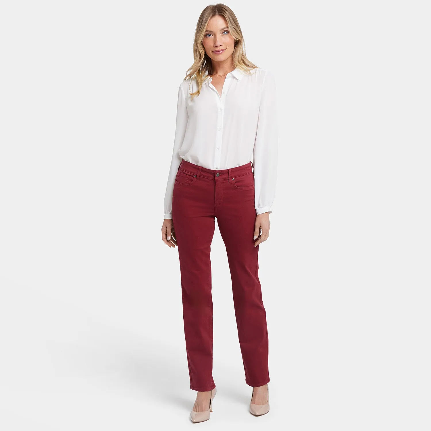 Marilyn Straight Jeans In Petite - Wild Currant