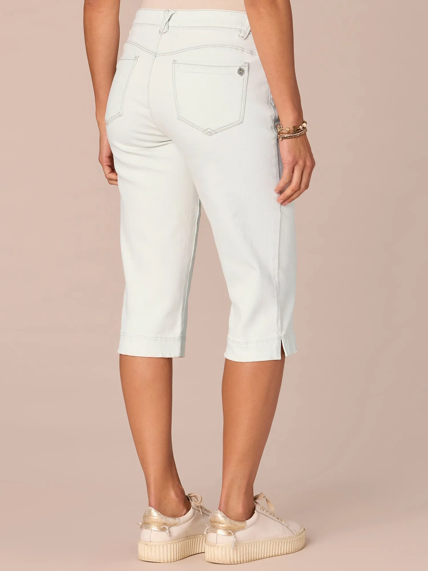 "Ab"solution Mid-Rise Skimmer Capri Jeans with Slit Hem