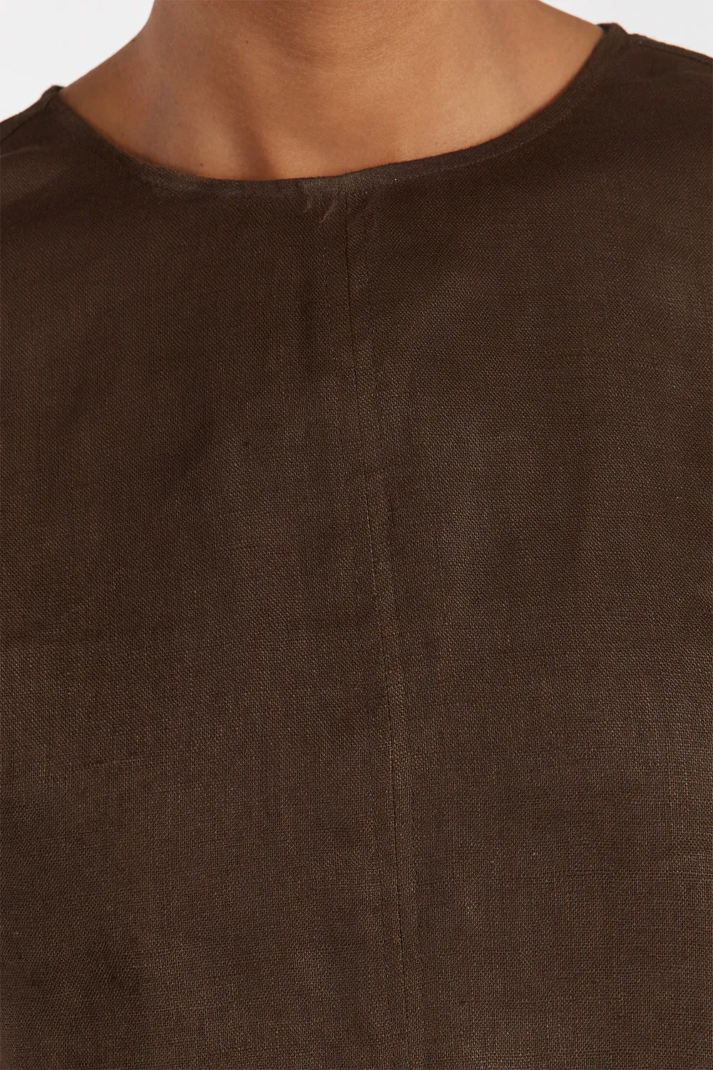 SANDY BITTER CHOC LINEN SHELL TOP