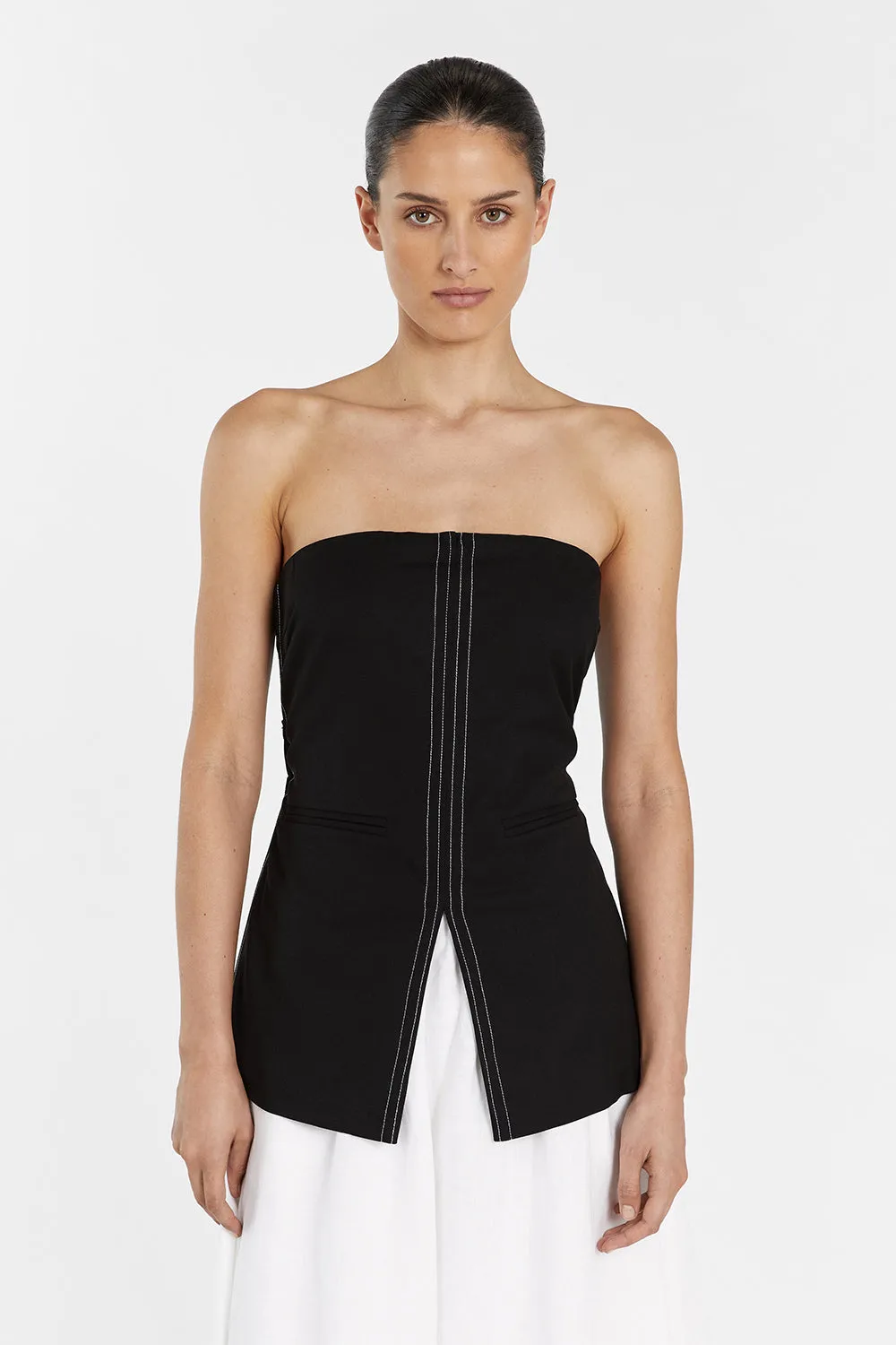 SUKI BLACK STRAPLESS TOP