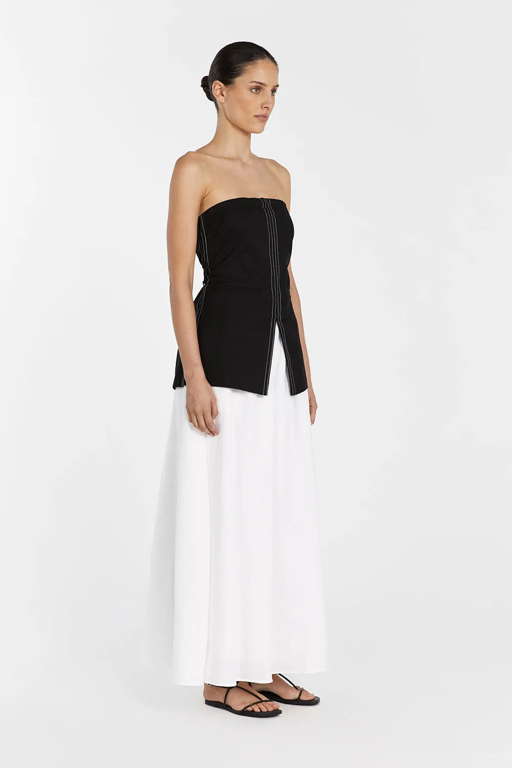 SUKI BLACK STRAPLESS TOP