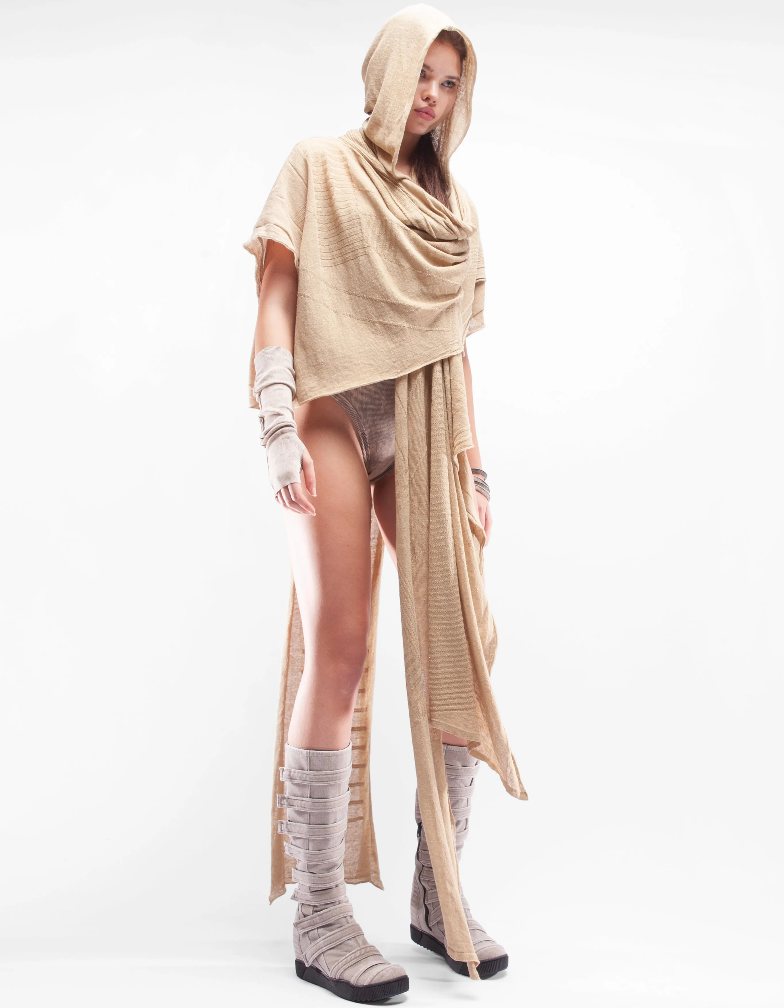 VEST SHAWL REUNION