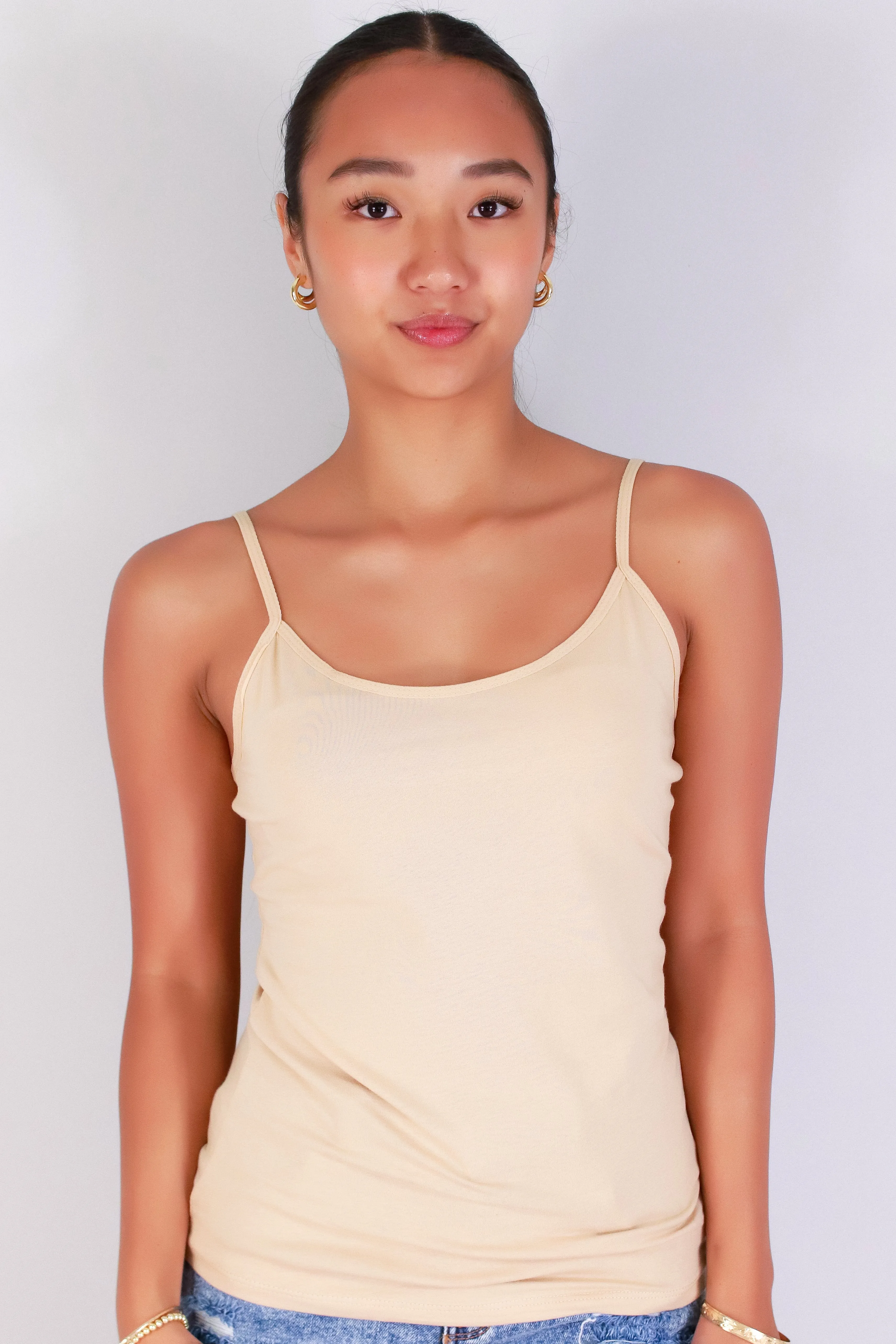 WEAK IN THE KNEES TOP