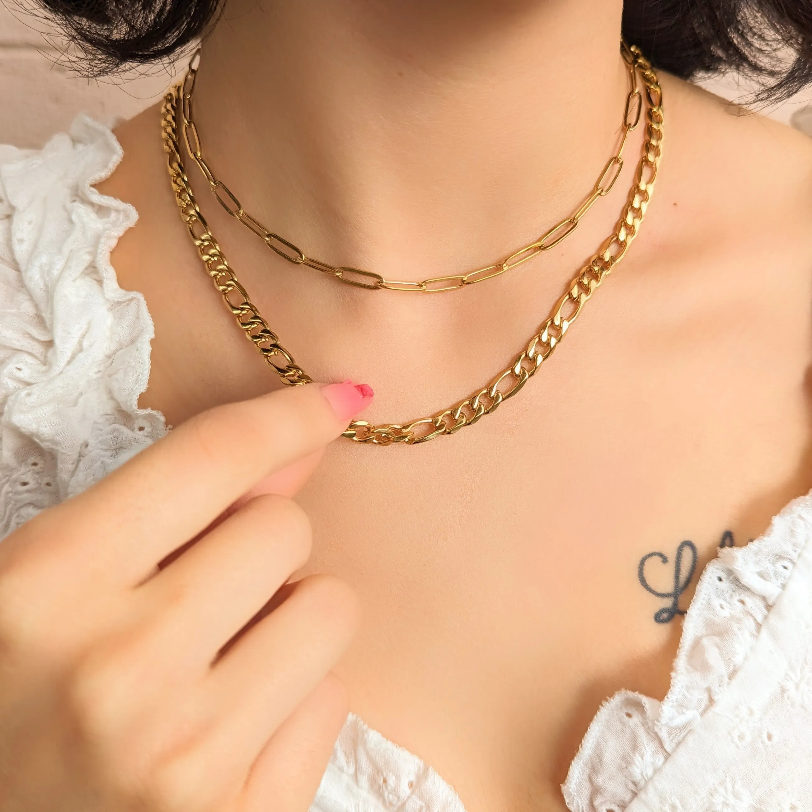 Women's Thick Figaro Chain Necklace